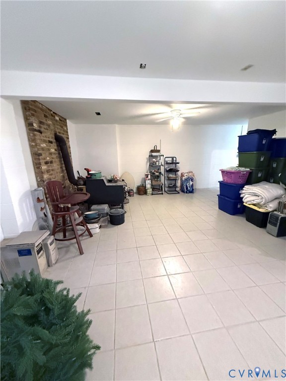 16436 Pinecote Low Moor Ln