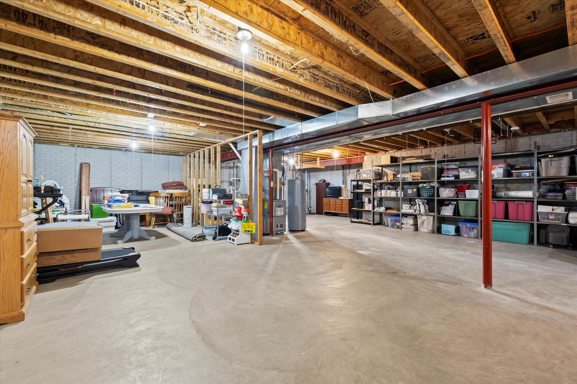 22130 W 7 Mile Rd