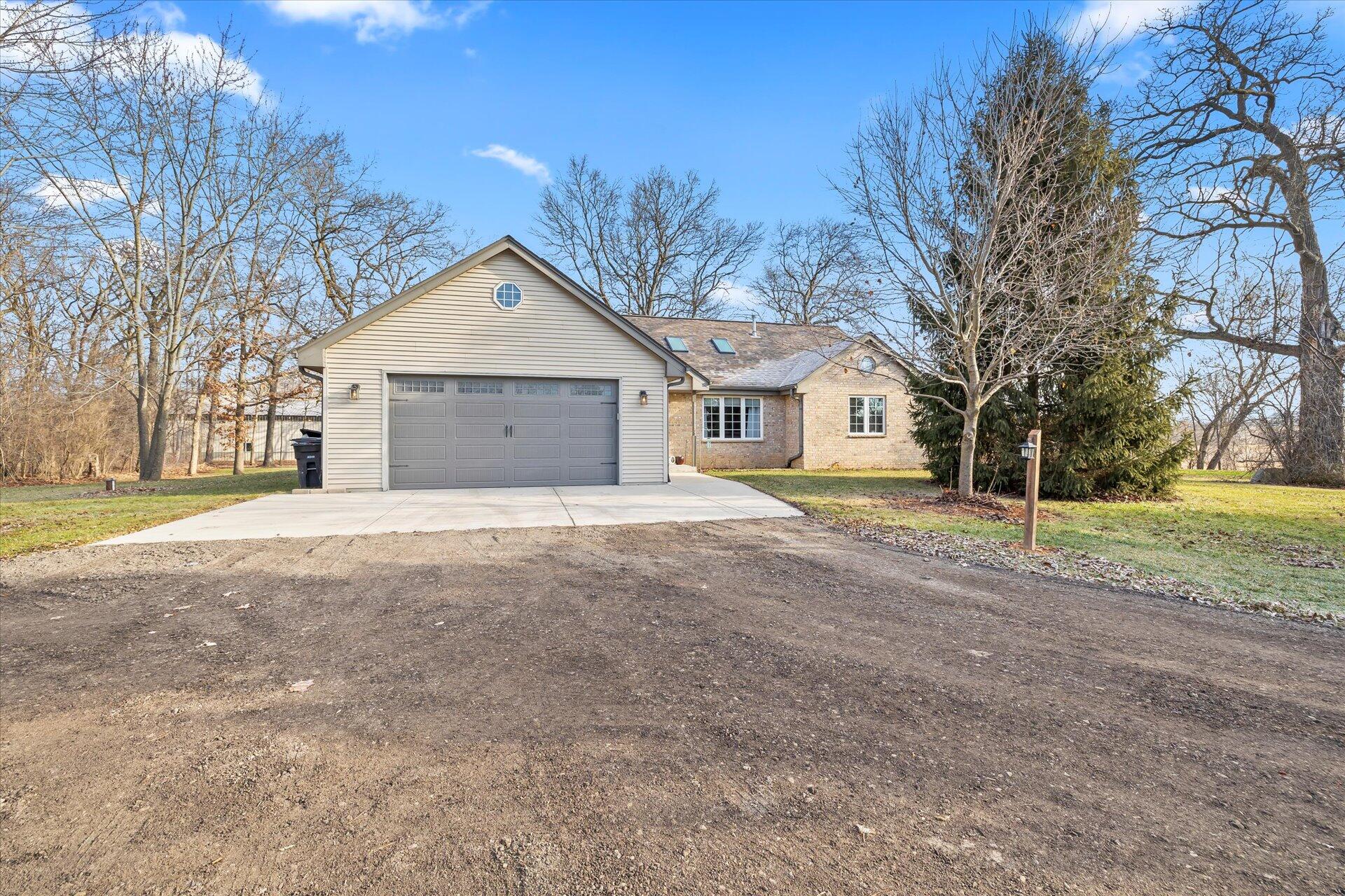 22130 W 7 Mile Rd
