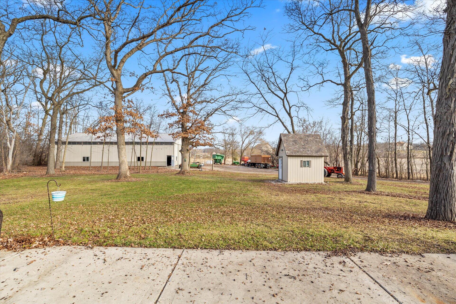 22130 W 7 Mile Rd