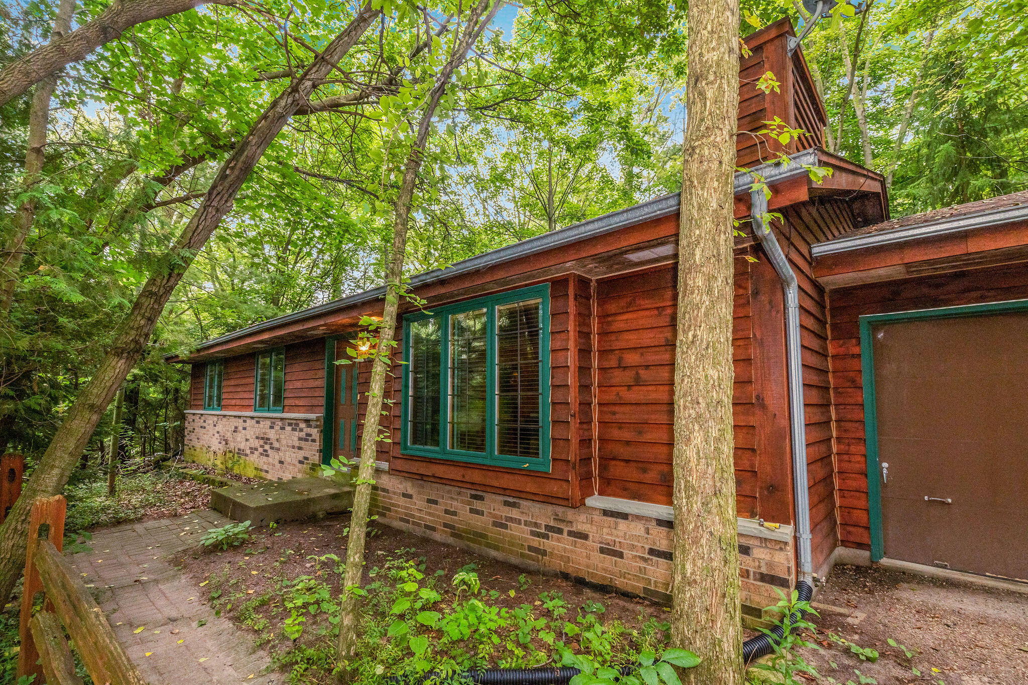 417 Lake Twelve Dr