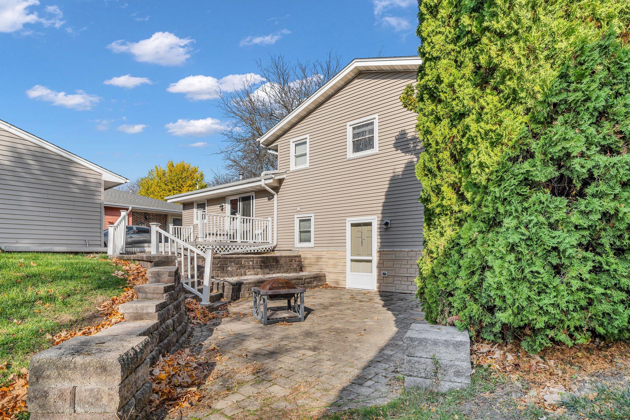 1507 Erin Ln