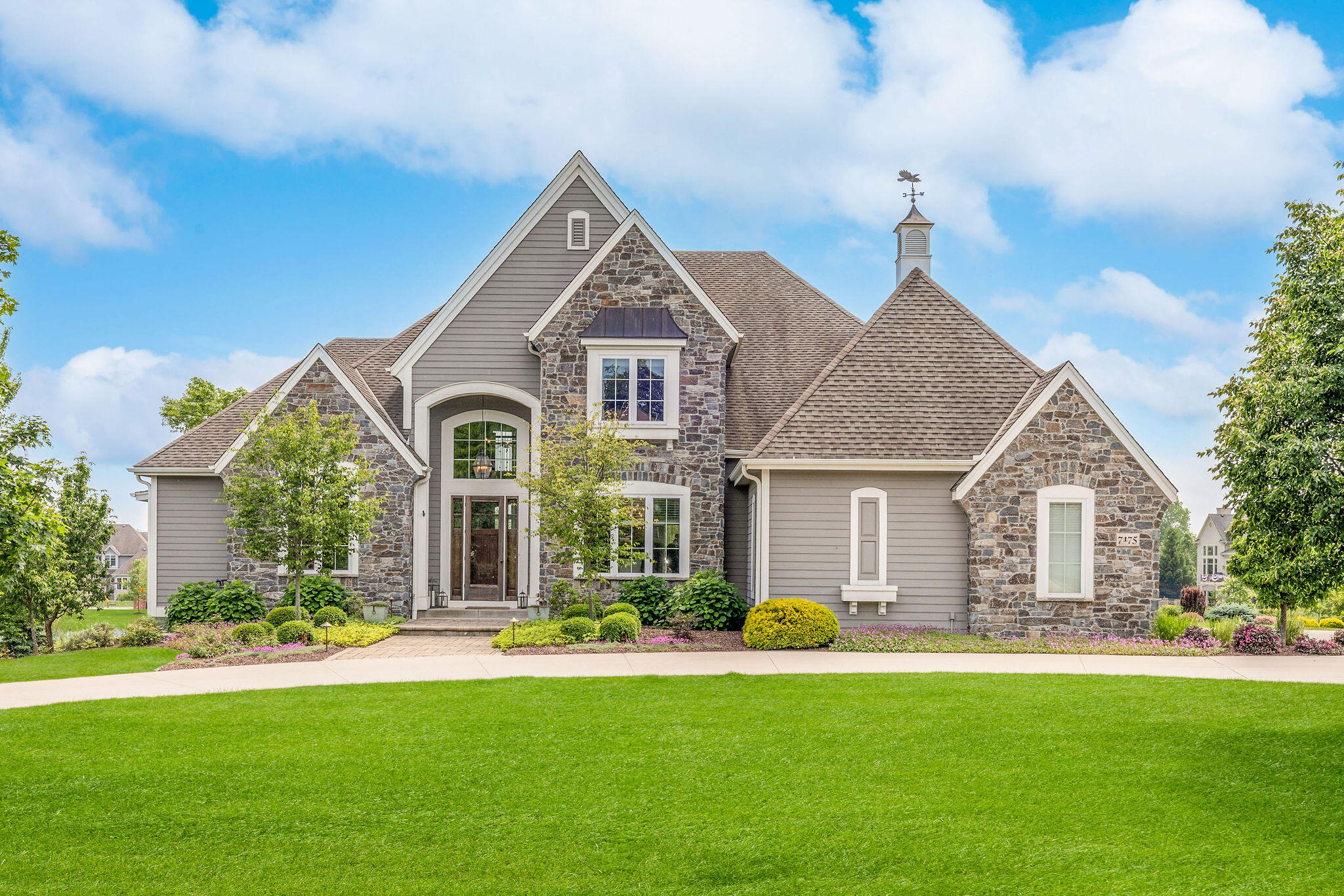 7175 W Oakview Ct
