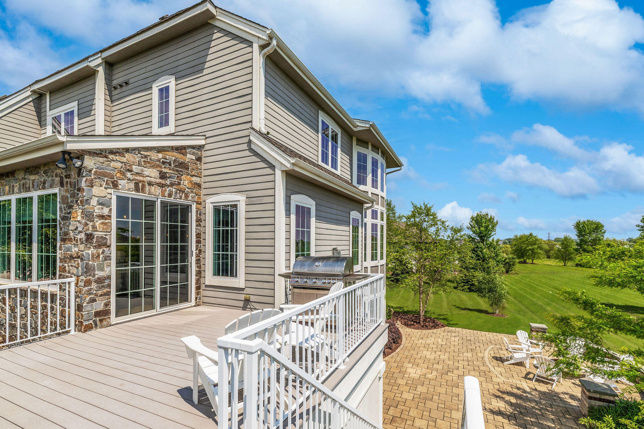 7175 W Oakview Ct