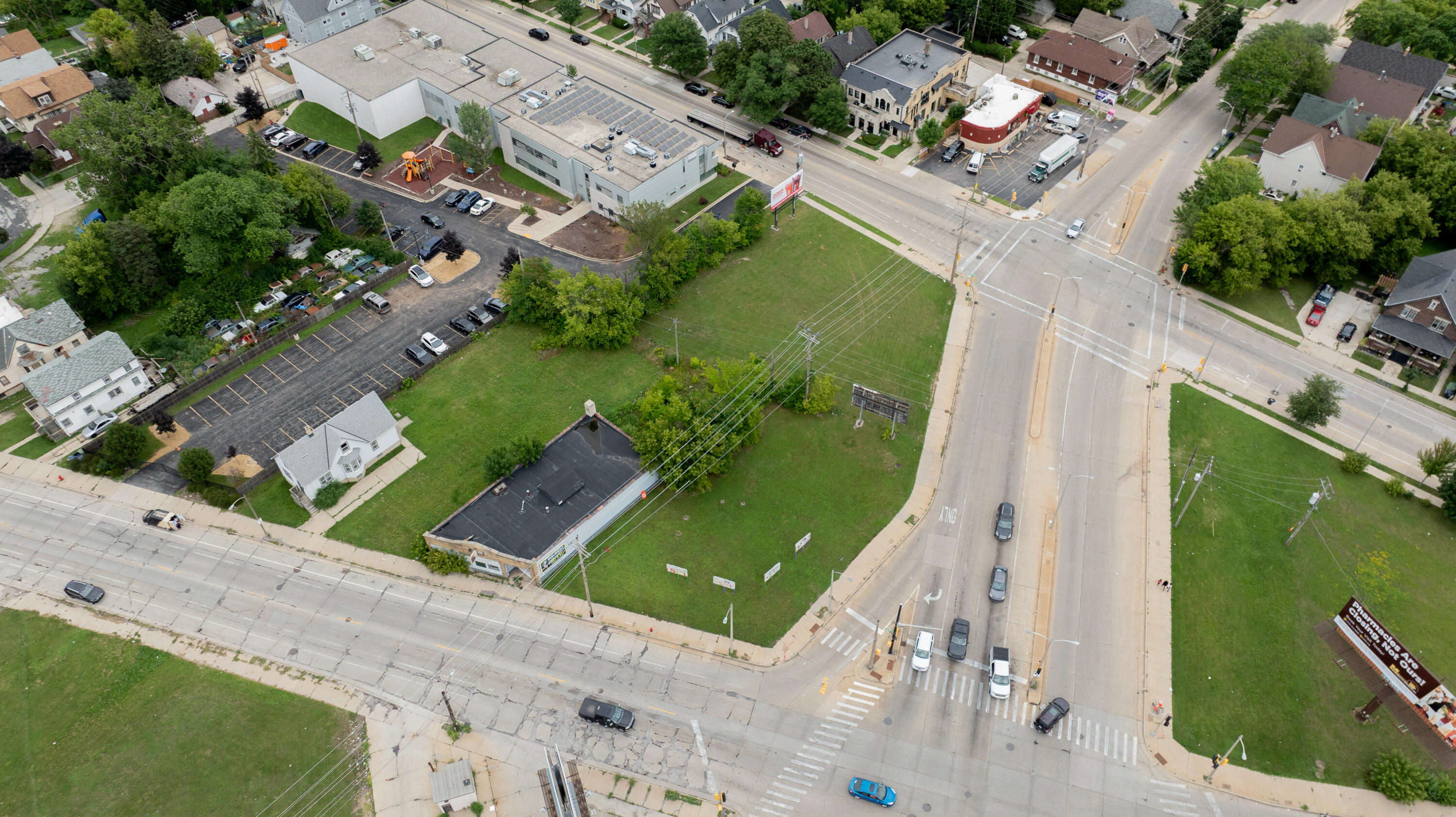 3512 N Dr. Martin Luther King Jr. Dr