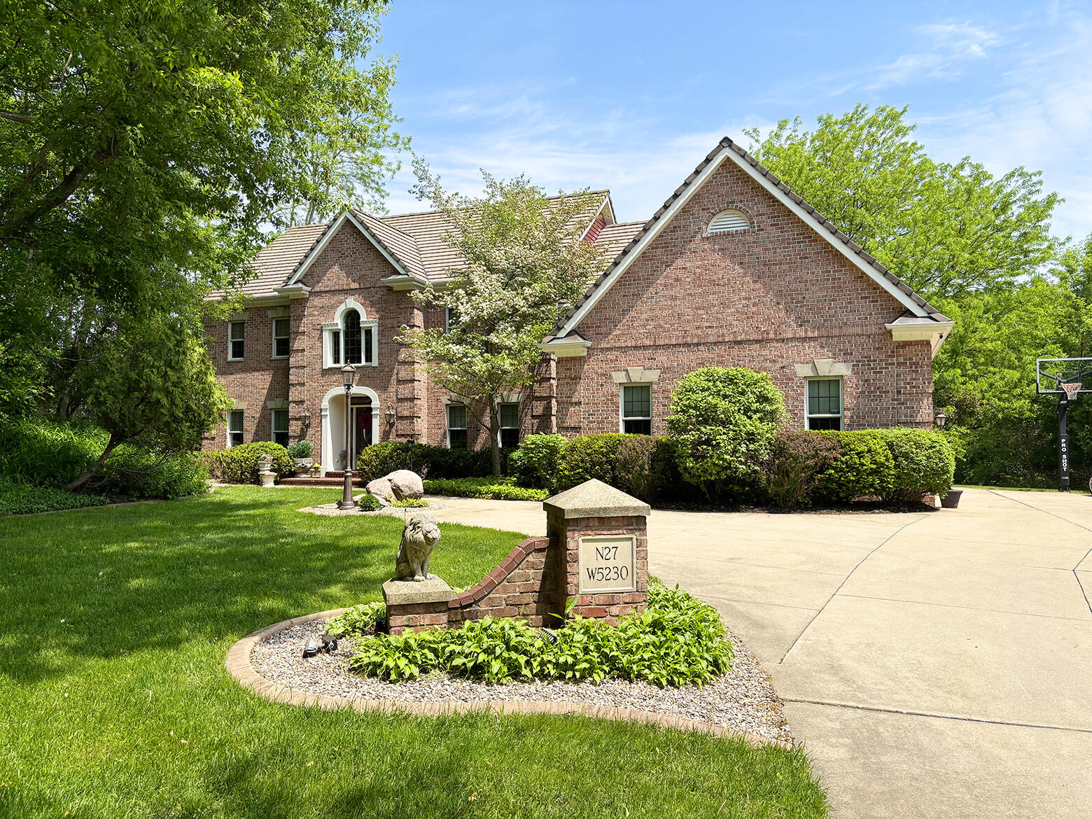 N27W5230 Hamilton Rd