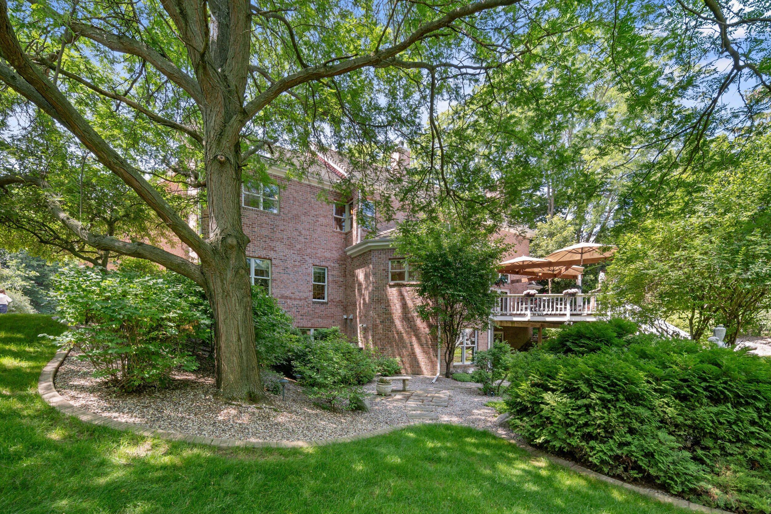 N27W5230 Hamilton Rd