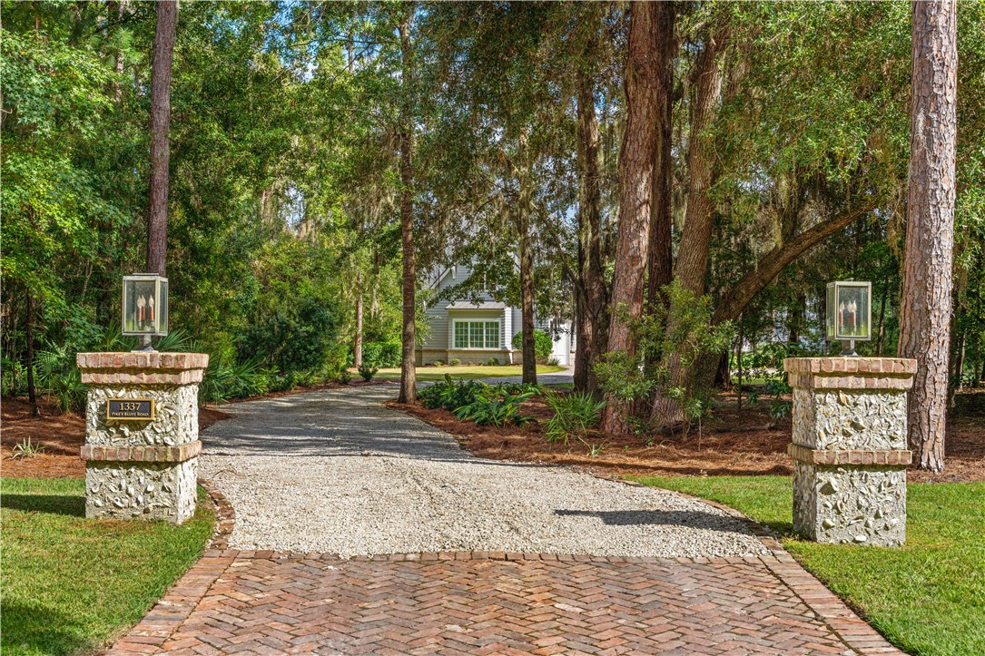 1337 Pikes Bluff Road