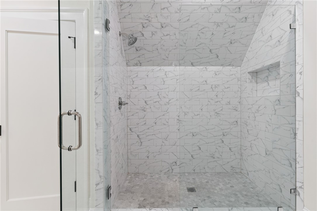 255 Saint Annie's Lane