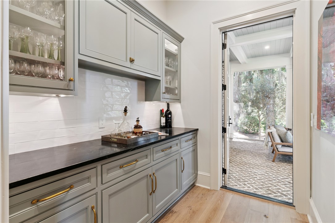 255 Saint Annie's Lane