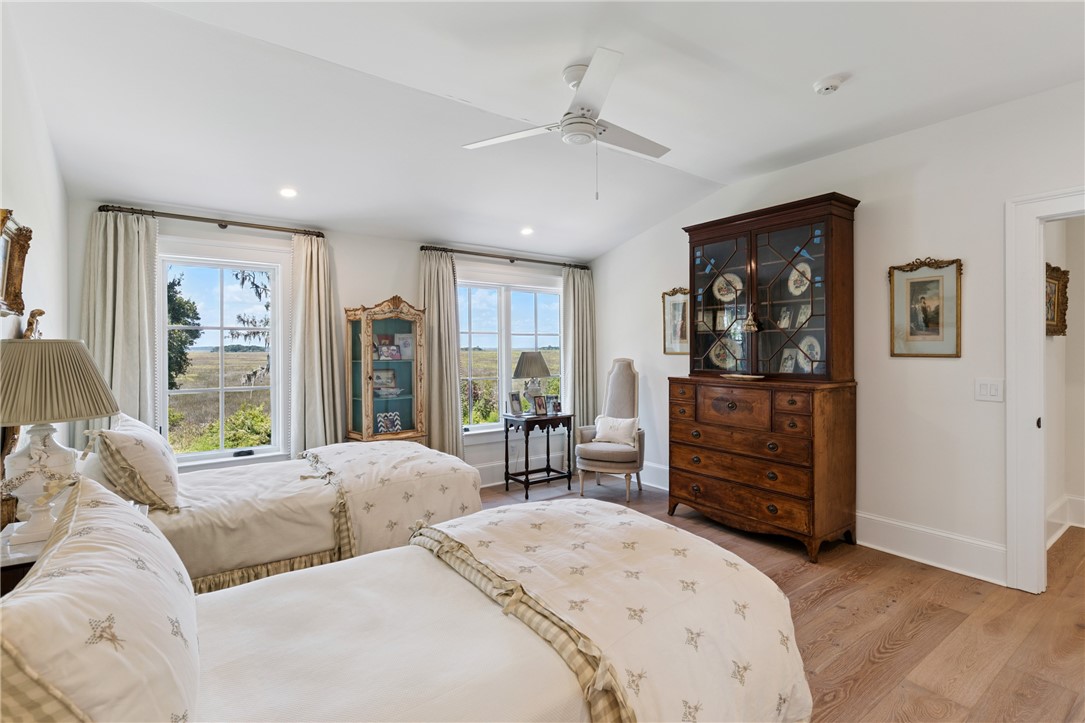 255 Saint Annie's Lane