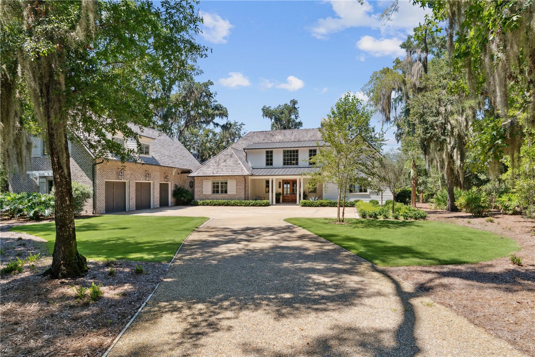 255 Saint Annie's Lane