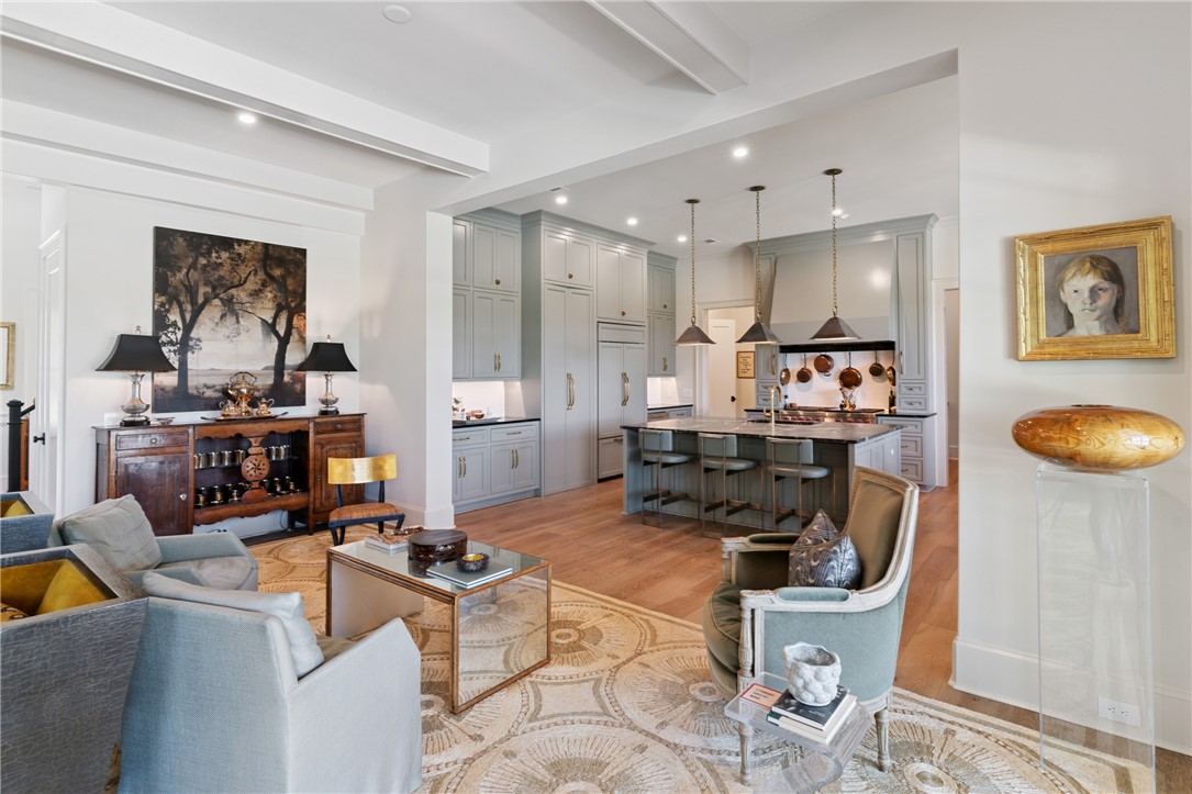 255 Saint Annie's Lane