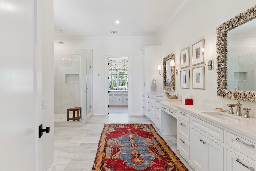 255 Saint Annie's Lane