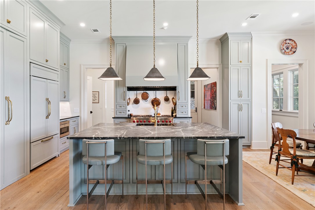 255 Saint Annie's Lane