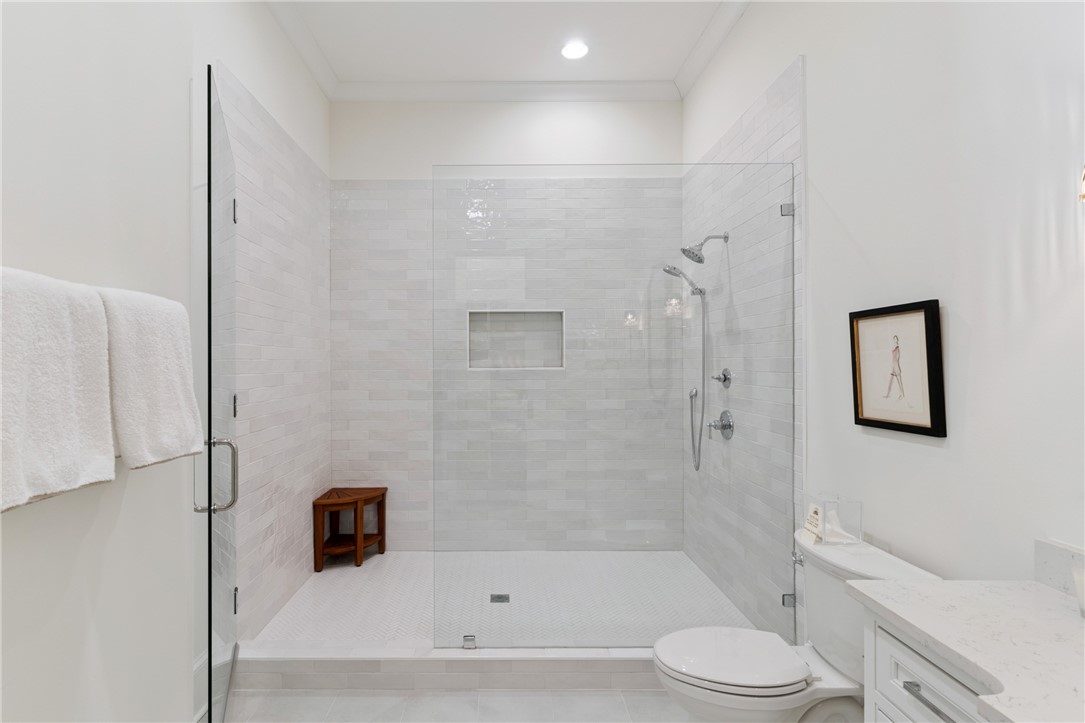 255 Saint Annie's Lane