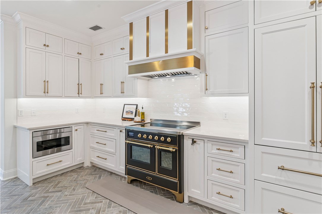 108 Jones Creek Drive