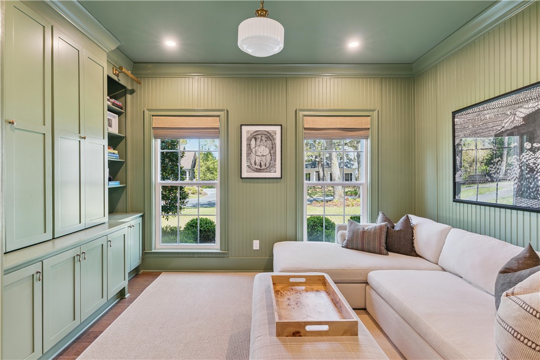 202 Carnoustie Street