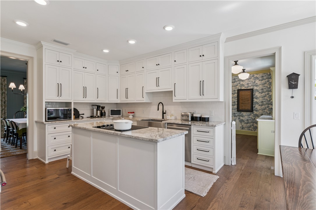 202 Carnoustie Street