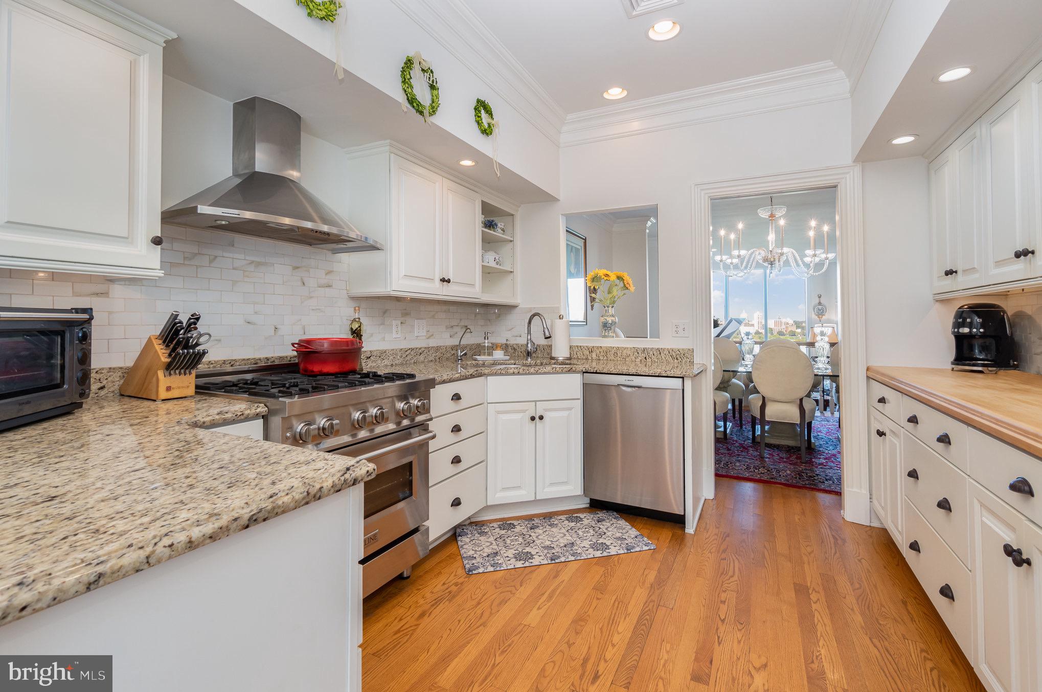 541 BRIDGEVIEW DRIVE