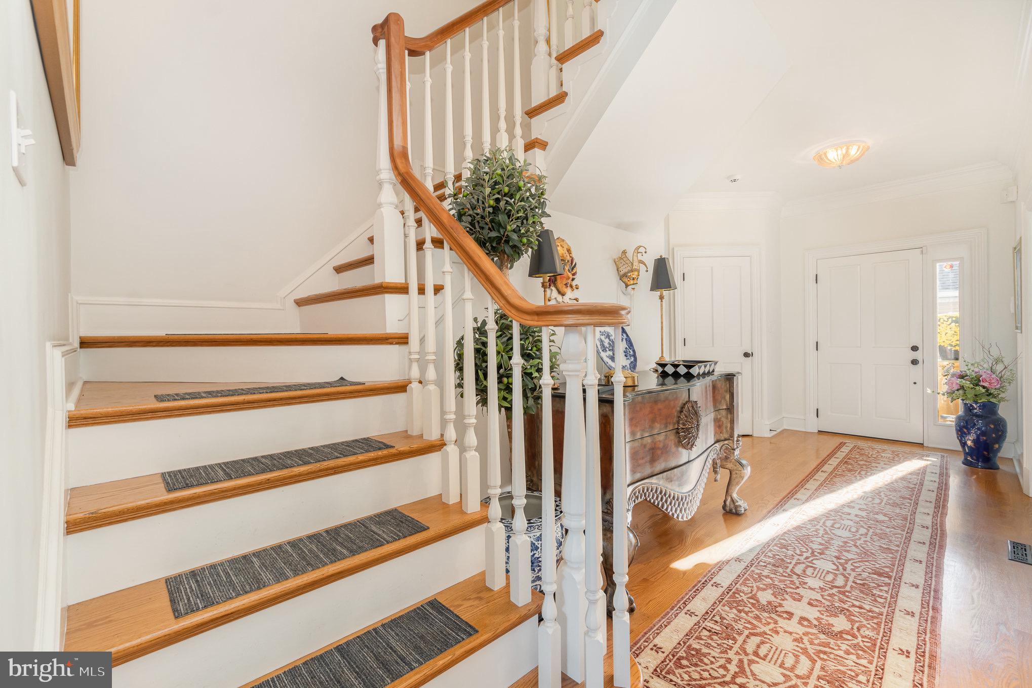 541 BRIDGEVIEW DRIVE