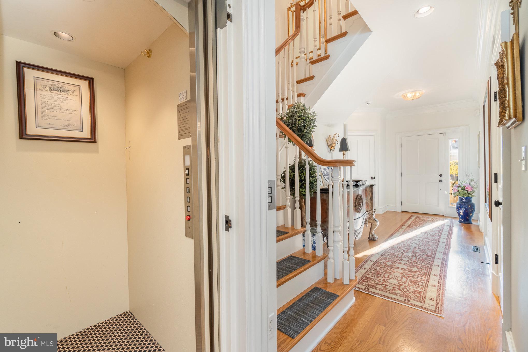 541 BRIDGEVIEW DRIVE