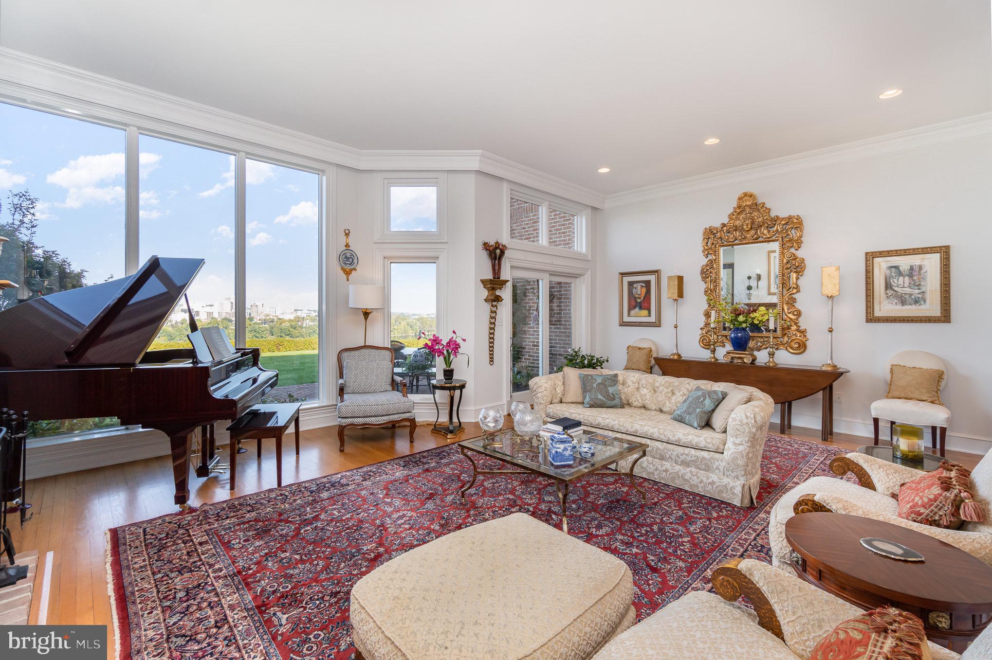 541 BRIDGEVIEW DRIVE