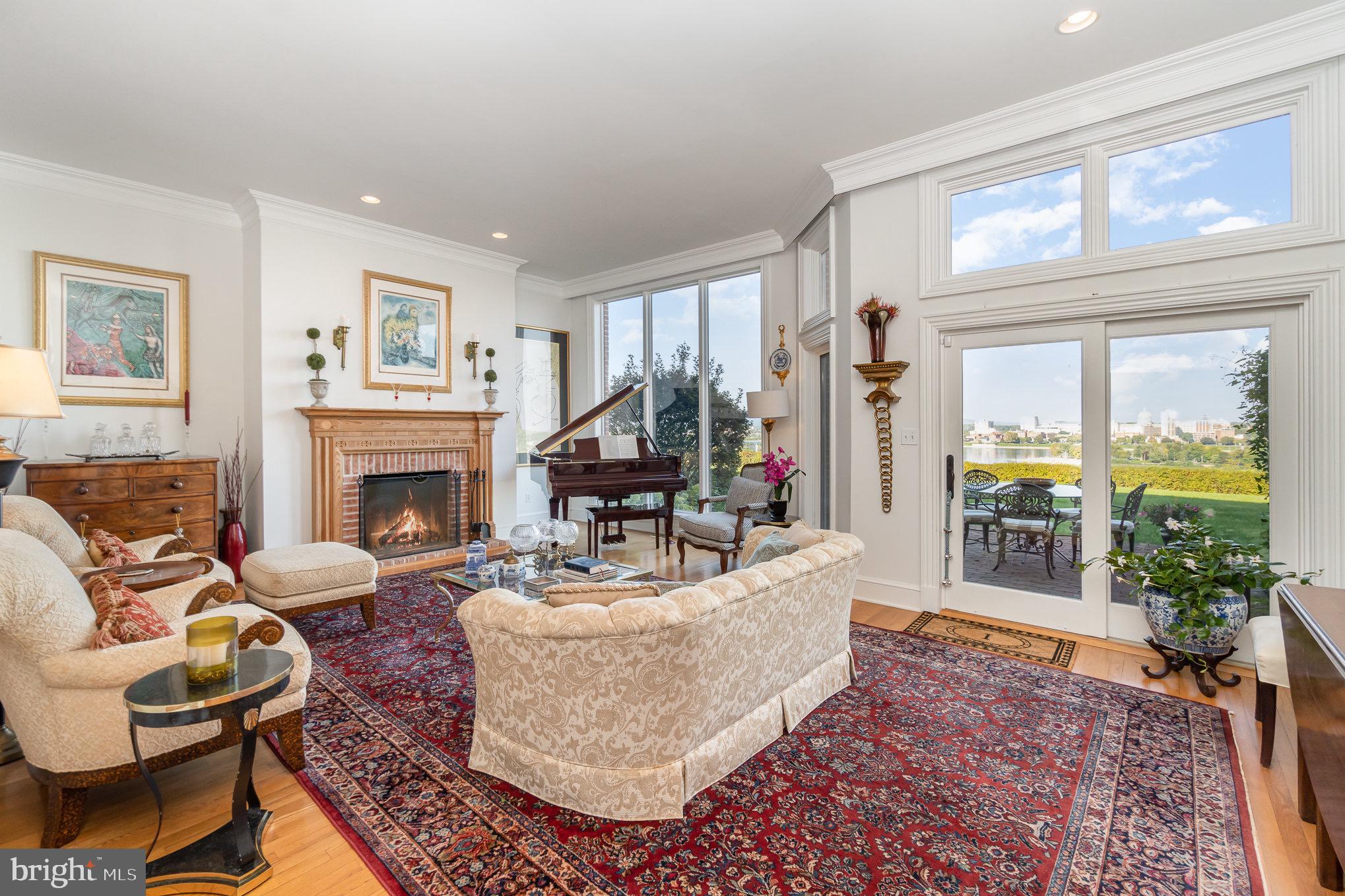 541 BRIDGEVIEW DRIVE