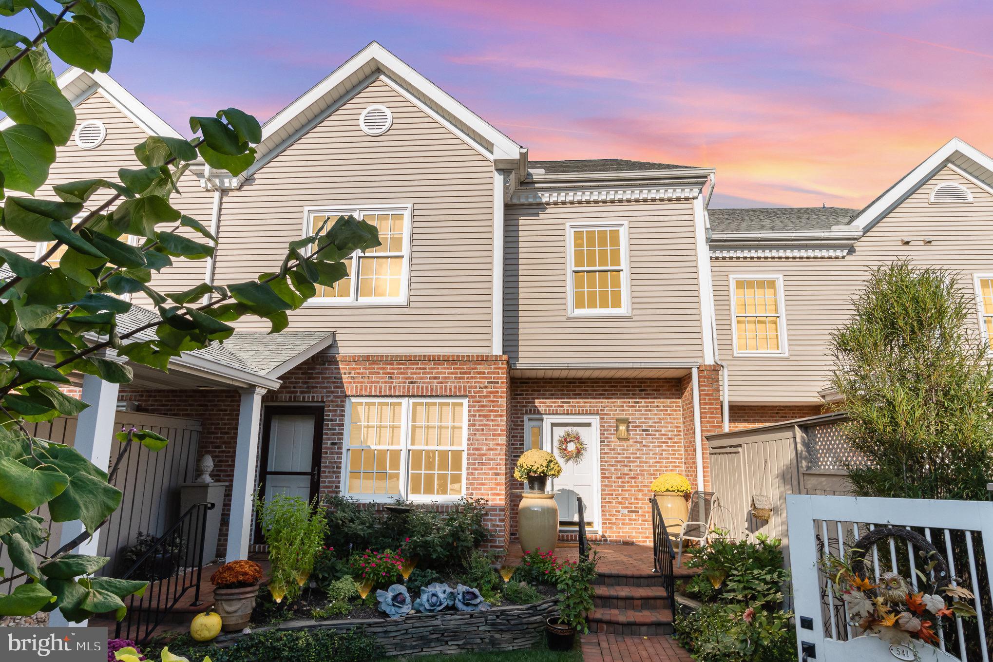 541 BRIDGEVIEW DRIVE