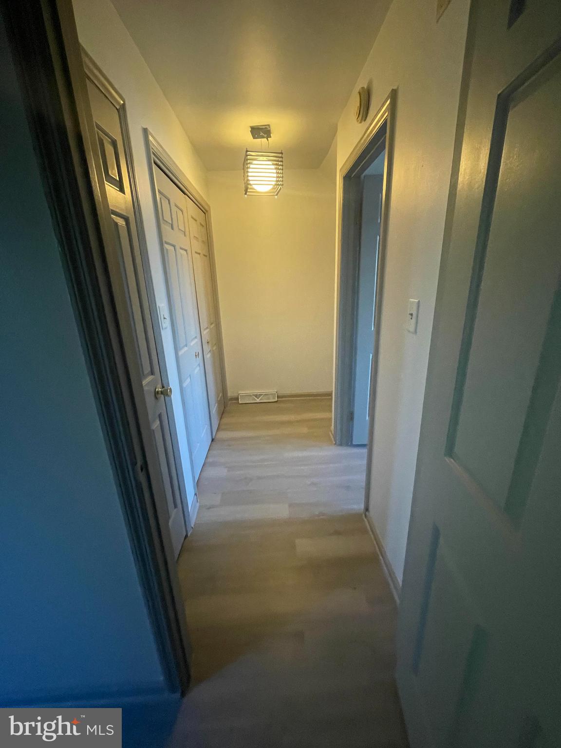 1821 CREEK VIEW COURT