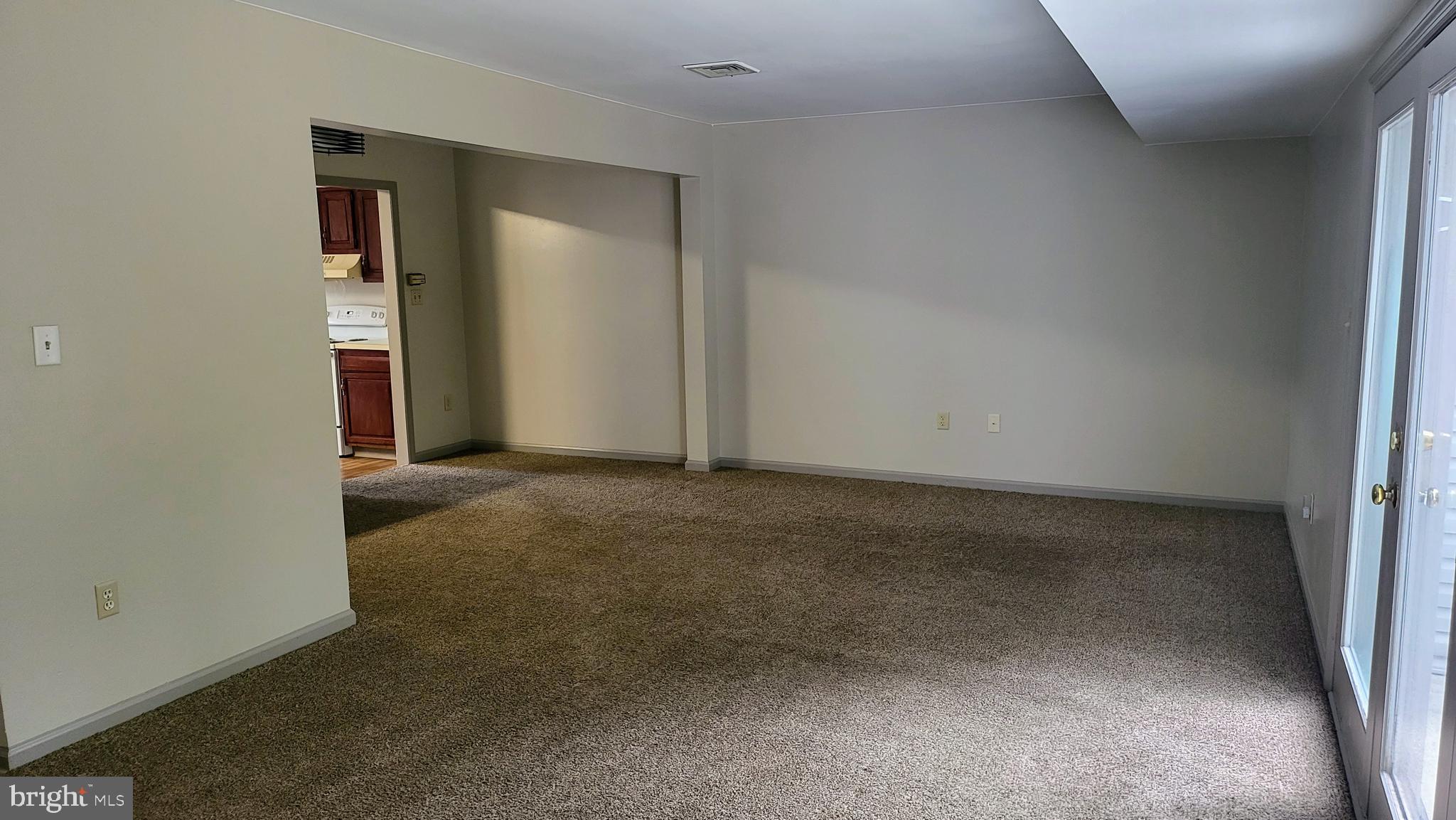 1821 CREEK VIEW COURT