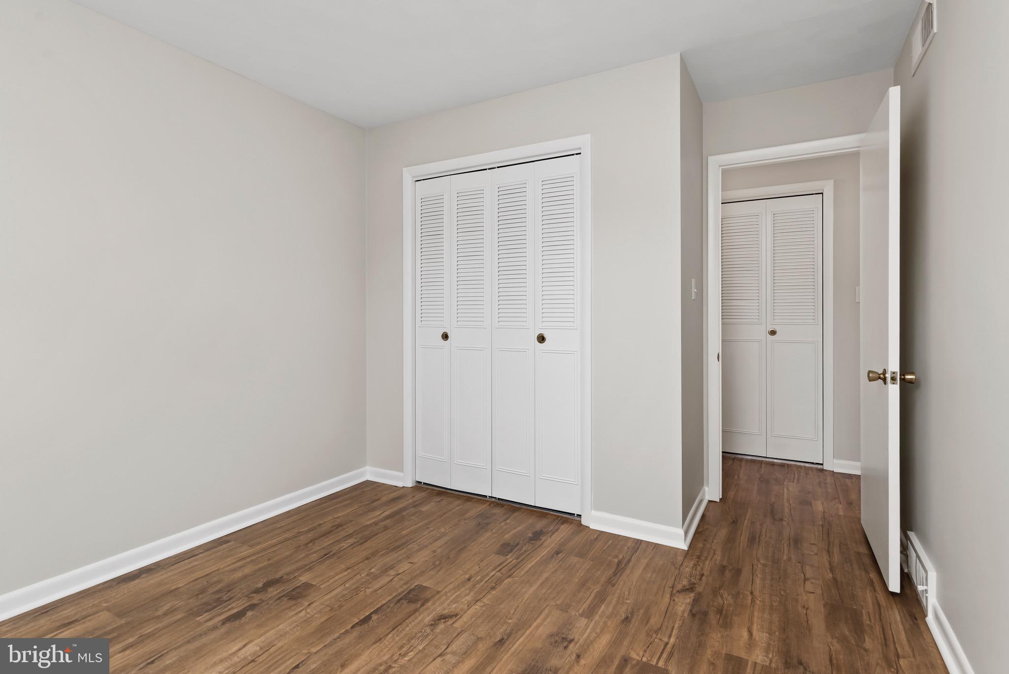 5236 DEERFIELD AVENUE