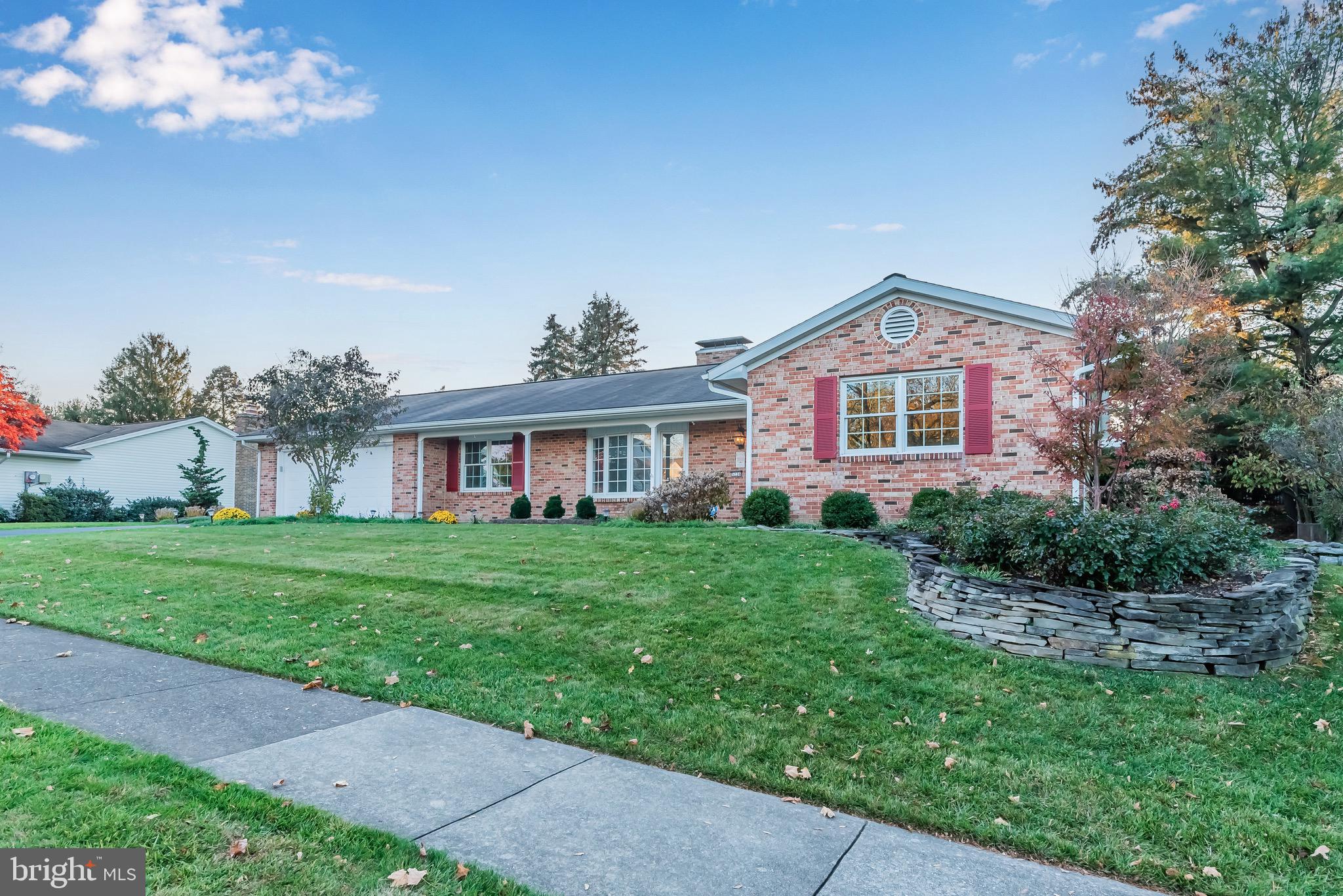 5236 DEERFIELD AVENUE