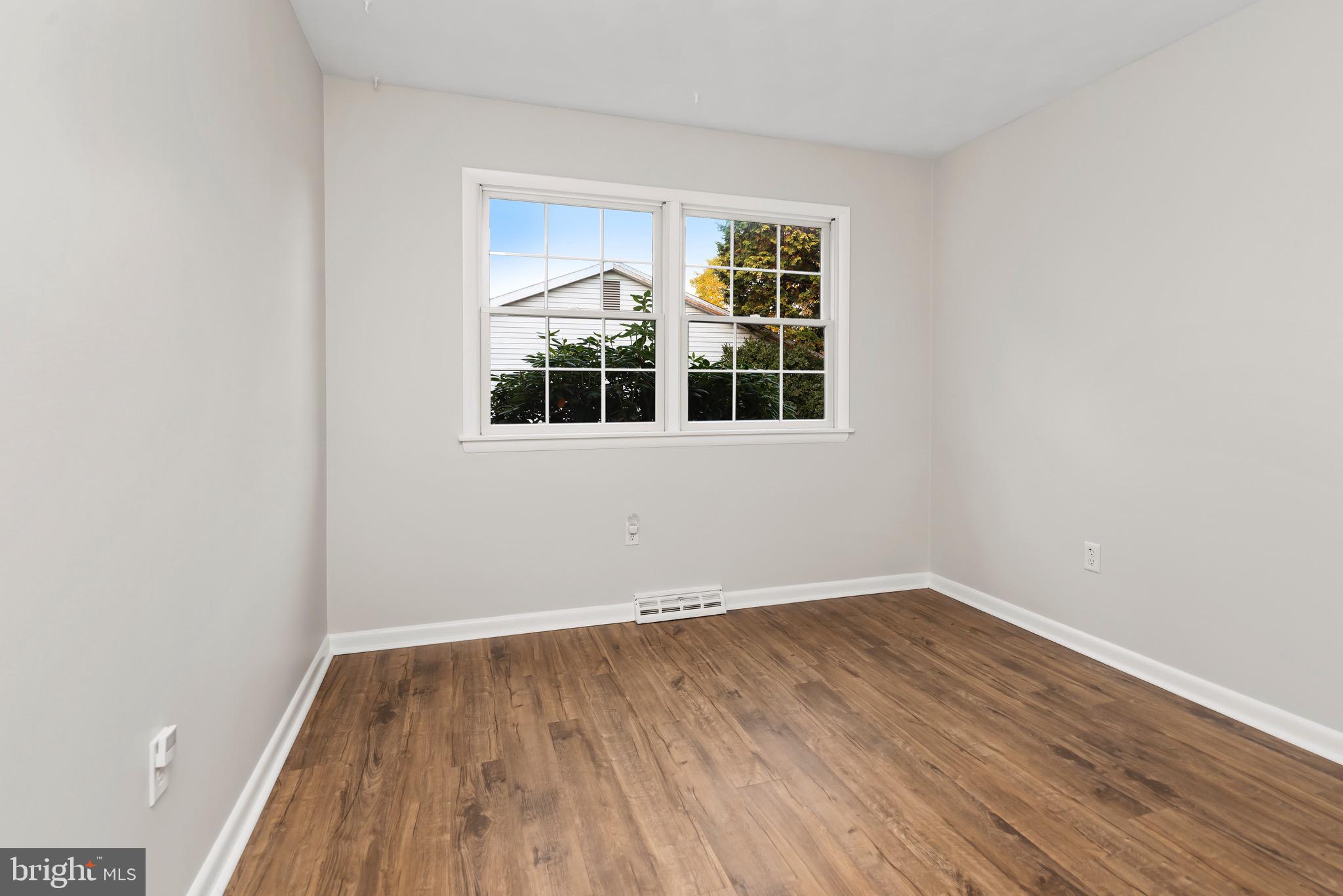 5236 DEERFIELD AVENUE