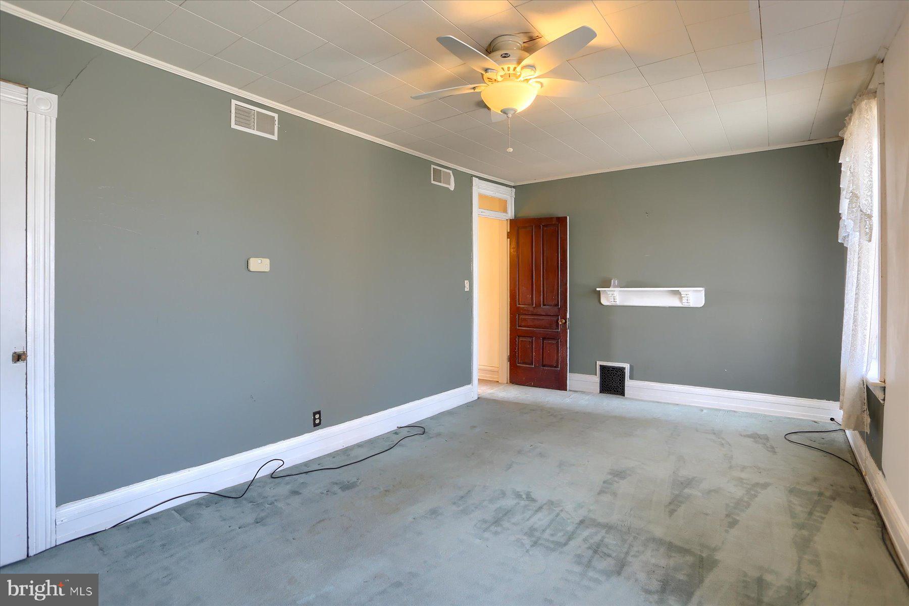 127 W LOUTHER STREET