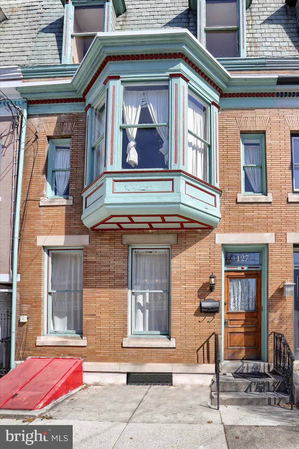 127 W LOUTHER STREET