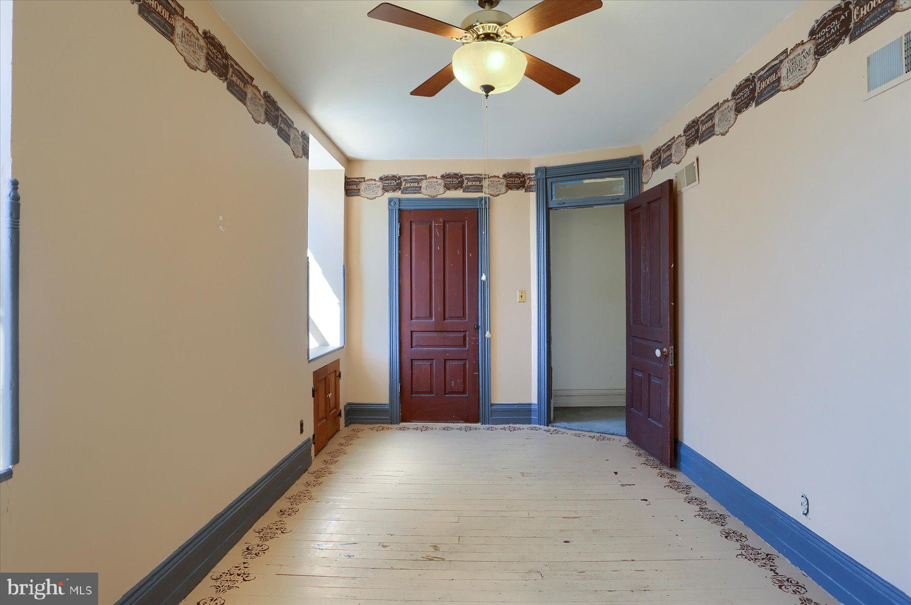 127 W LOUTHER STREET