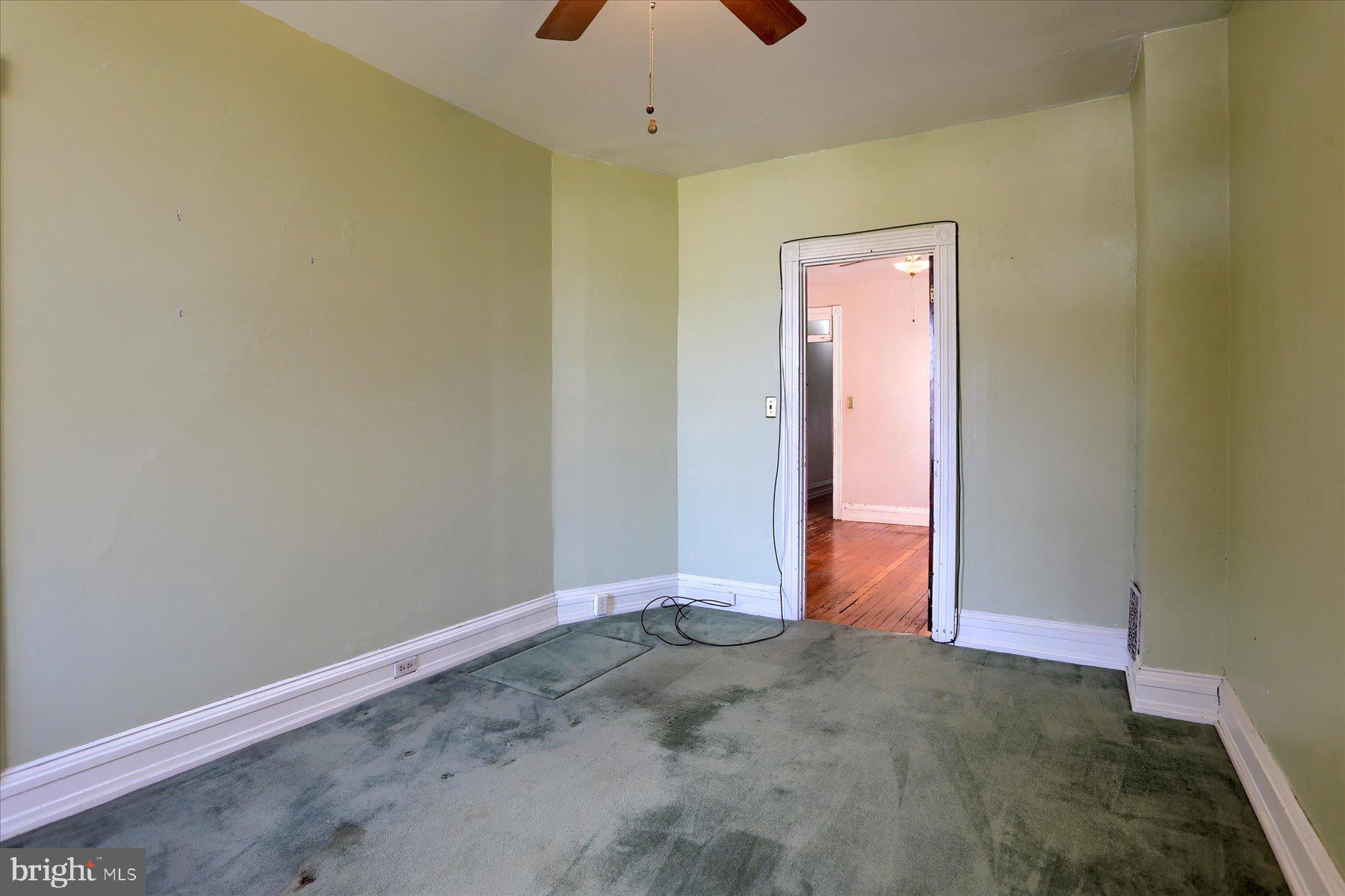 127 W LOUTHER STREET