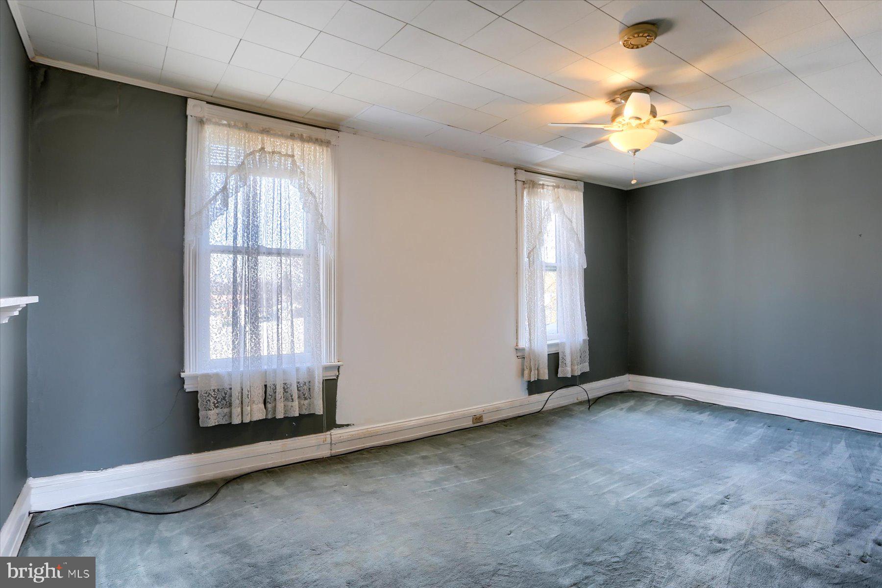 127 W LOUTHER STREET