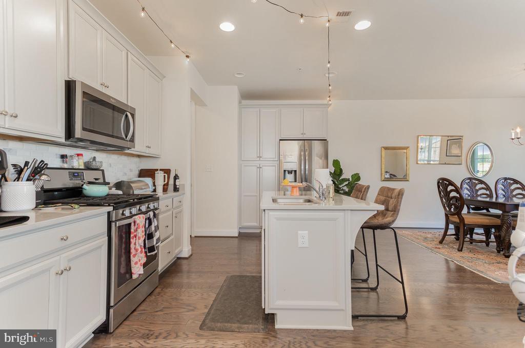 3253 KATIE WAY