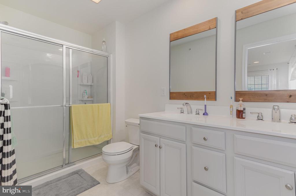 3253 KATIE WAY
