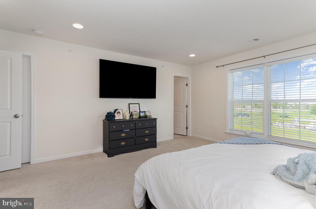 3253 KATIE WAY