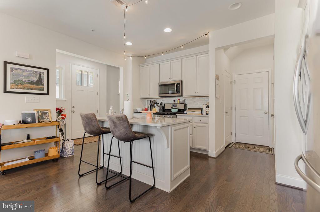 3253 KATIE WAY
