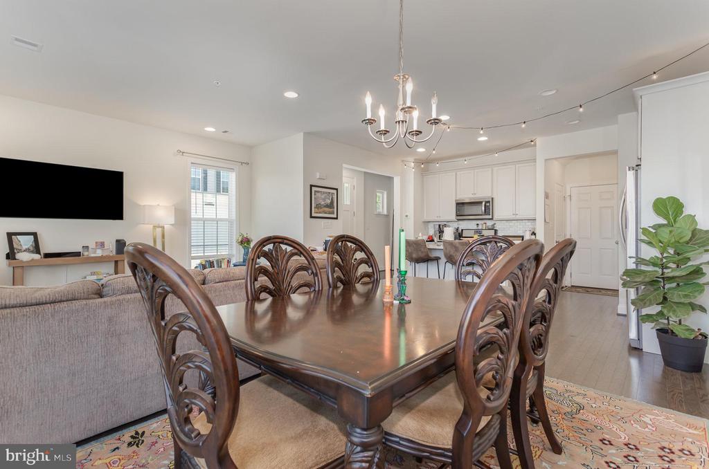 3253 KATIE WAY