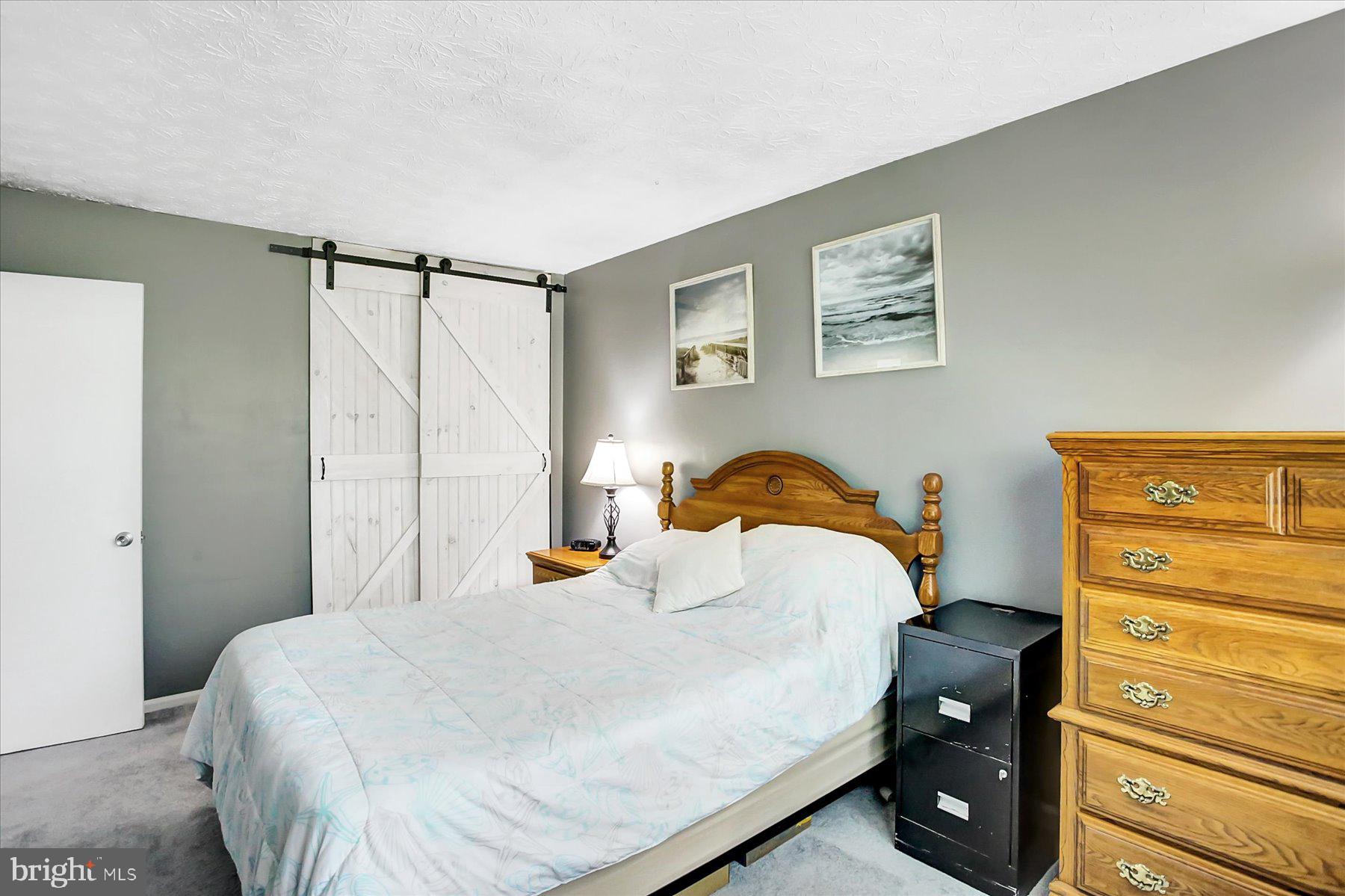 2810 W ROSEGARDEN BOULEVARD