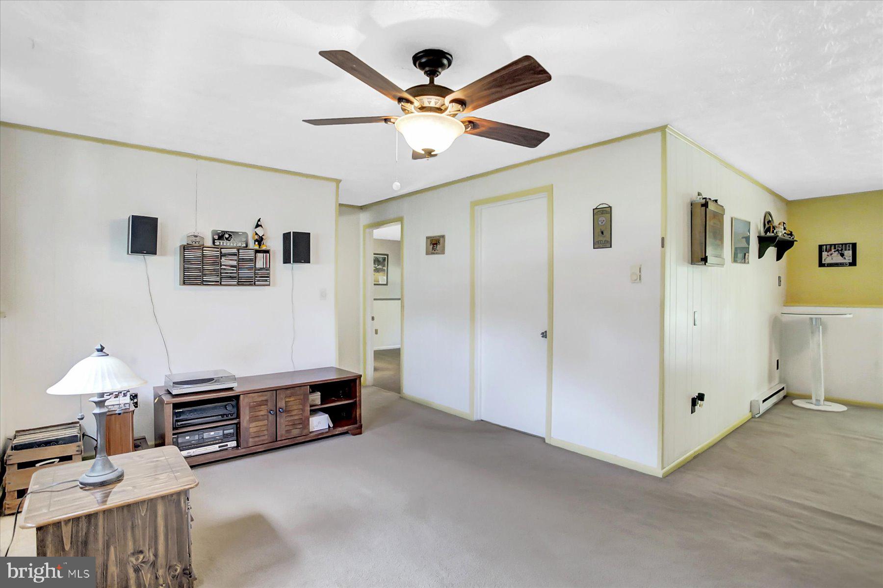 2810 W ROSEGARDEN BOULEVARD