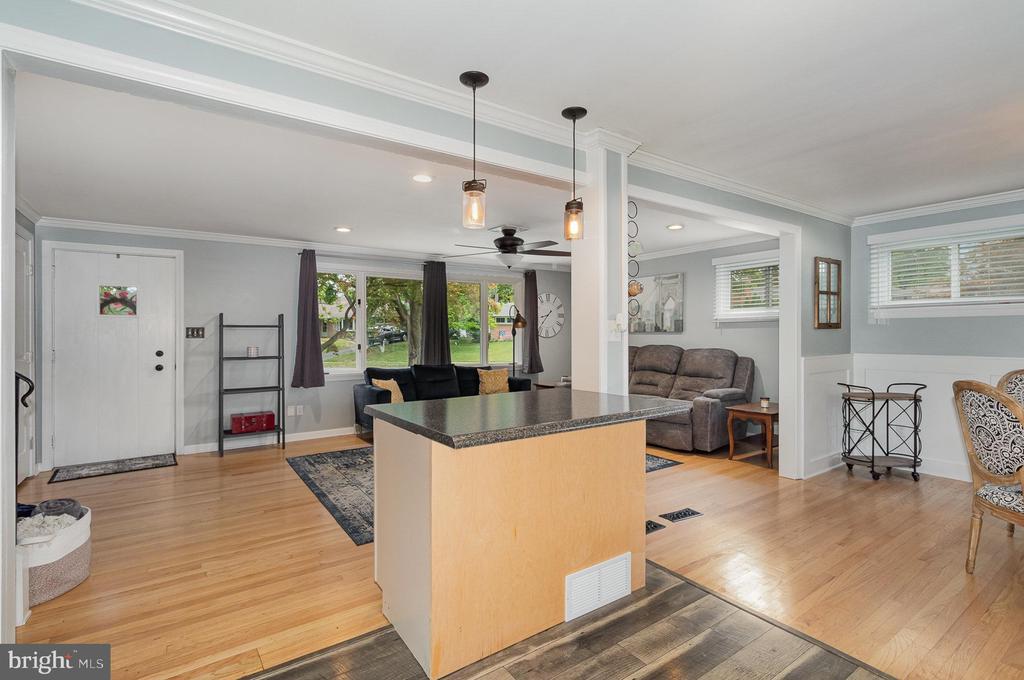 18 COLGATE DRIVE