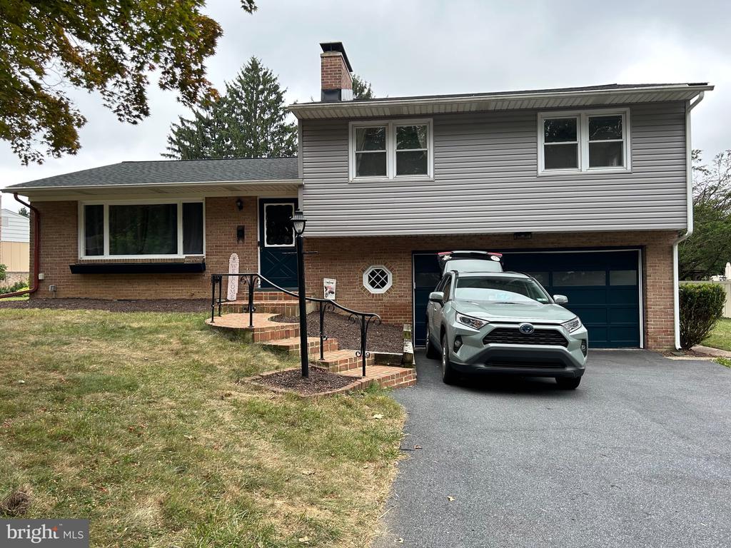 18 COLGATE DRIVE