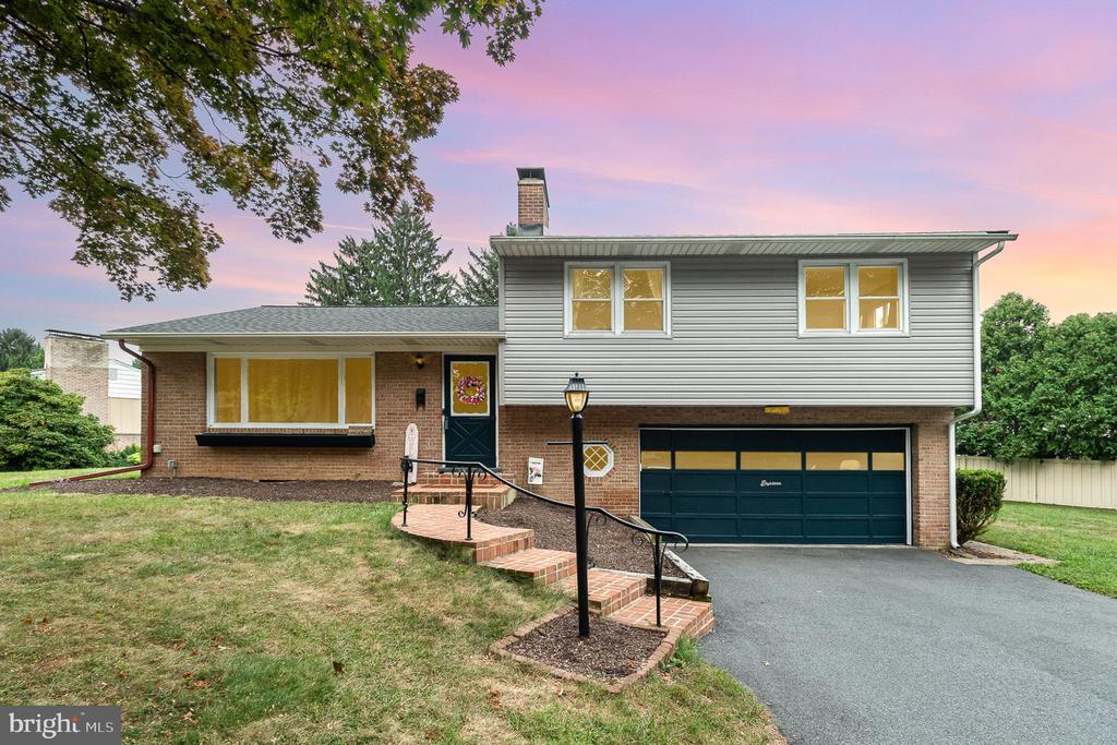 18 COLGATE DRIVE