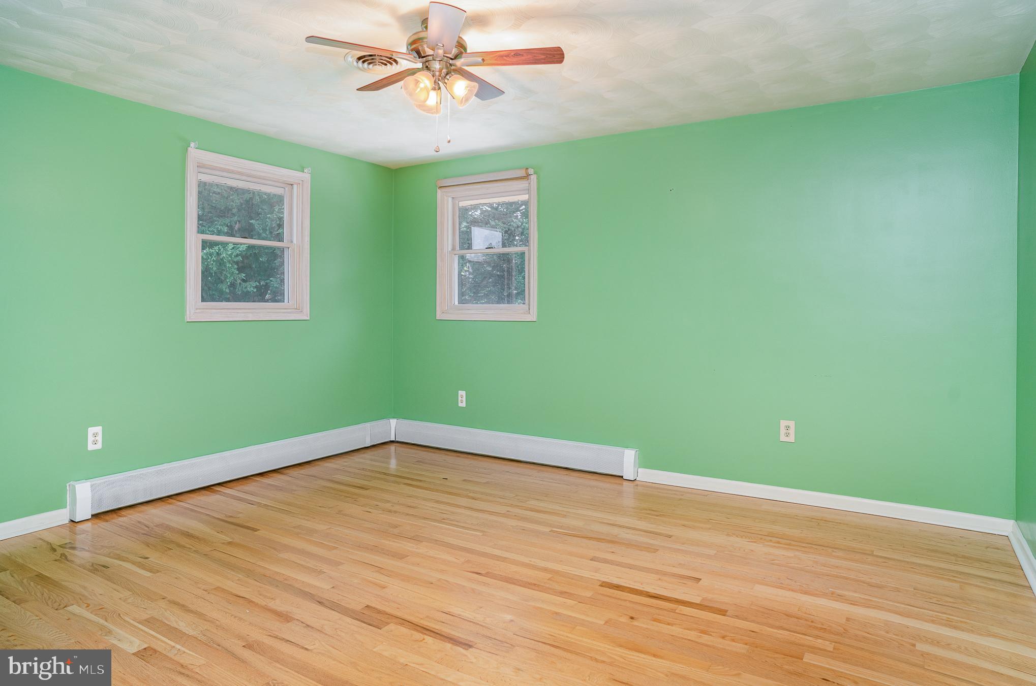 915 ORRS BRIDGE ROAD